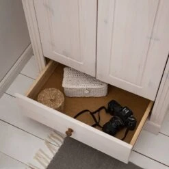 Armoire Lillehammer 26 Armoire Lillehammer -Armoire Soldes Boutique 1000188911 200611 12012800026 DETAILS P000000001000188911