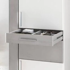 Armoire Koblenz I 27 Armoire Koblenz I -Armoire Soldes Boutique 1000202226 200205 10461000106 DETAILS P000000001000202226