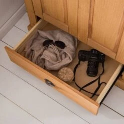 Armoire Neely -Armoire Soldes Boutique 1000208443 200608 13575700041 DETAILS P000000001000208443