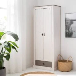 Armoire Neely -Armoire Soldes Boutique 1000208444 200608 13580500047 MOOD DETAILS P000000001000208444 mood