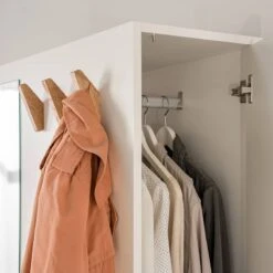 Armoire D’entrée LINDHOLM Avec Miroir -Armoire Soldes Boutique 1000364010 230913 025 MOOD DETAILS P000000001000364010 mood