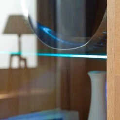 Armoire Vitrine Majona (avec éclairage) -Armoire Soldes Boutique mca direkt fenja 25 06 2014 981962